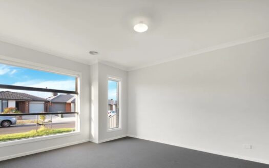 47 Wonnangatta Cres